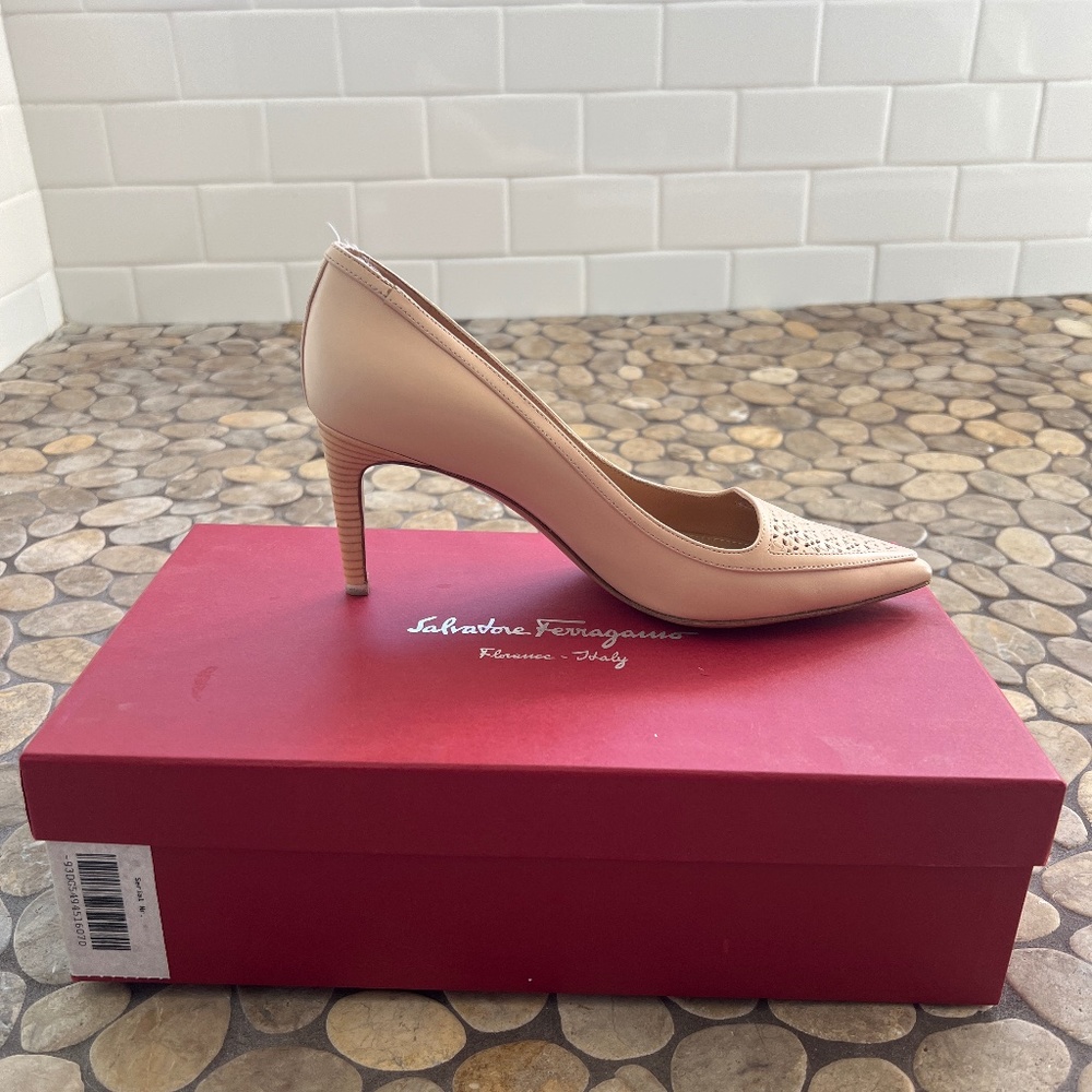 Salvatore Ferragamo pumps